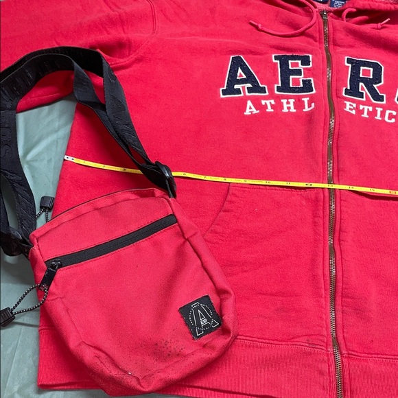 Aero Athletics Red Hoodie w/Bag - Picture 6 of 6